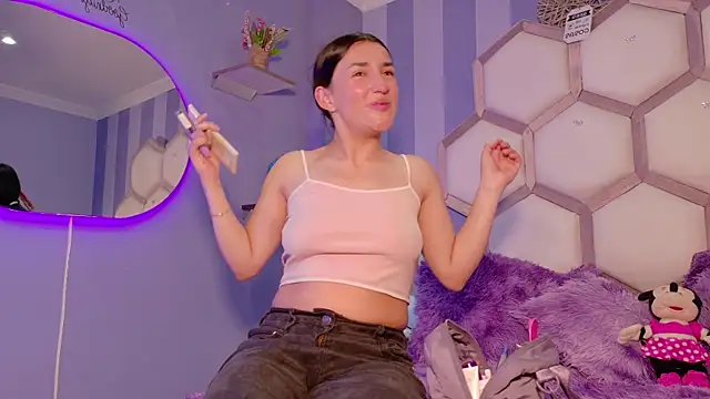 yvi taylor online show from 04/02/26, 11:39