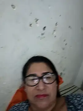 PatriciaGrajales online show from 04/28/26, 04:33