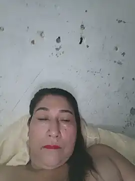 PatriciaGrajales online show from 05/21/26, 03:42