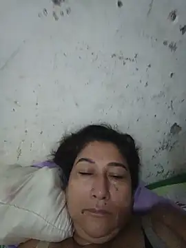 PatriciaGrajales online show from 06/09/26, 01:23