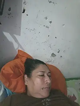 PatriciaGrajales online show from 02/25/26, 01:55