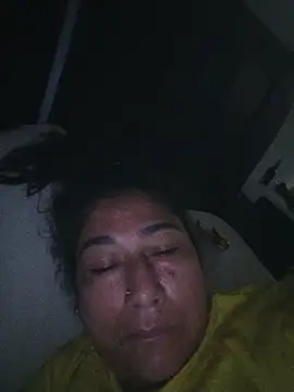 PatriciaGrajales online show from 05/23/26, 01:21