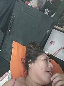 PatriciaGrajales online show from 02/21/26, 01:07