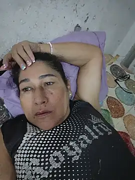 PatriciaGrajales online show from 05/13/26, 06:15