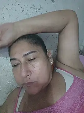 PatriciaGrajales online show from 07/15/26, 09:33