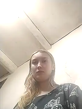 Olivia Kis online show from 01/13/26, 02:21