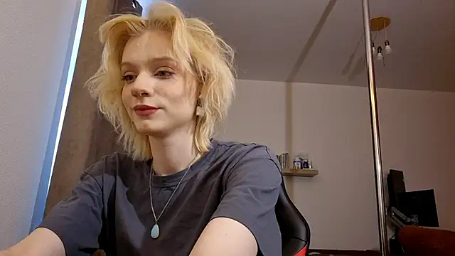 AuraNevera online show from 01/15/26, 05:22