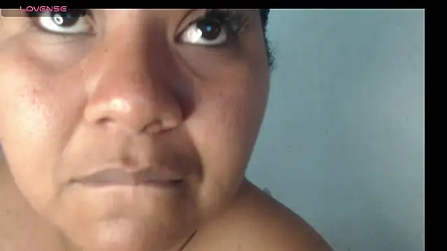 Snapshot of Karla_Rodriguez0 chatting on 04/14/26, 12:54 Karla Rodriguez0 online show from 04/14/26, 12:54