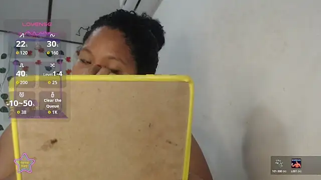 Snapshot of Karla_Rodriguez0 chatting on 03/30/26, 02:29 Karla Rodriguez0 online show from 03/30/26, 02:29