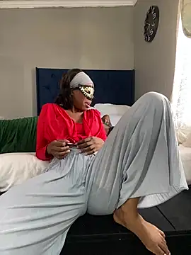 CreamyCupCake 96 online show from 04/11/26, 12:09