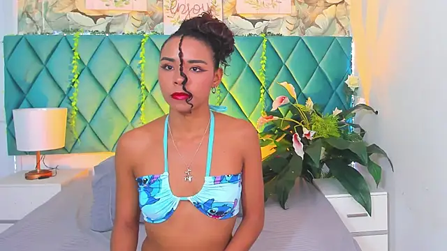 AlexiiaBrown online show from 05/20/26, 02:14