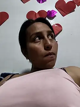 LunaRouuse  online show from 02/26/26, 12:54