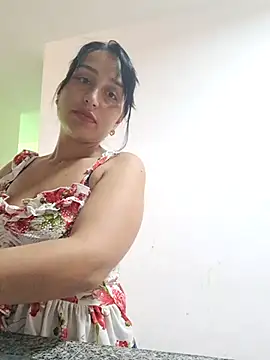 LunaRouuse  online show from 02/20/26, 04:09