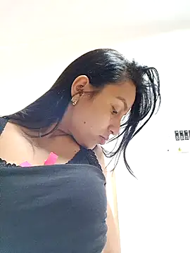 LunaRouuse  online show from 02/06/26, 01:18