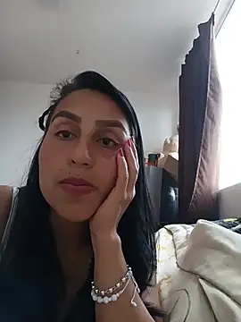LunaRouuse  online show from 05/15/26, 03:54
