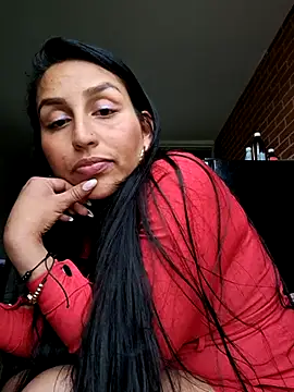 LunaRouuse  online show from 02/23/26, 10:21