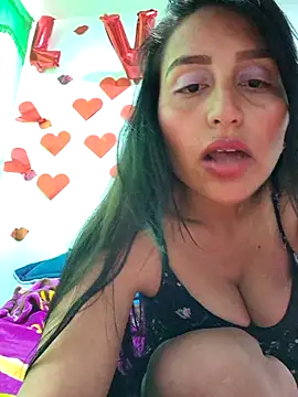 LunaRouuse  online show from 02/18/26, 12:34