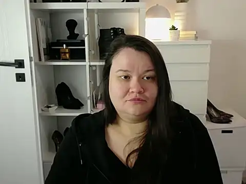 HollyDanceSoul online show from 04/09/26, 06:30