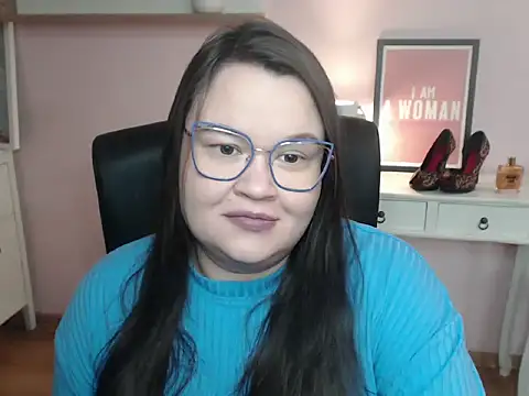 HollyDanceSoul online show from 02/16/26, 05:17