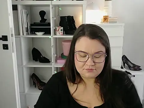 HollyDanceSoul online show from 03/06/26, 02:12