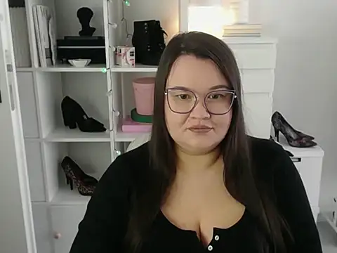 HollyDanceSoul online show from 03/05/26, 02:35