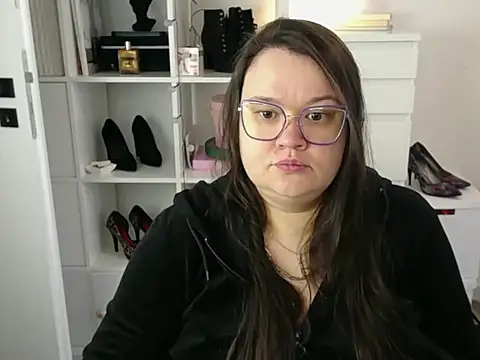 HollyDanceSoul online show from 03/26/26, 07:17