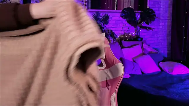 SunshineBlaze online show from 03/24/26, 01:22