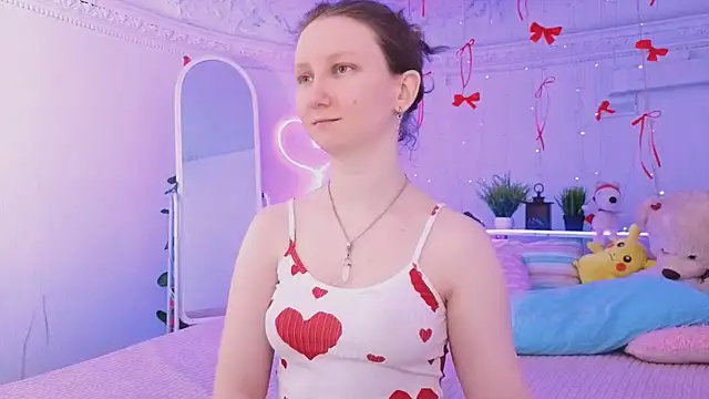 Snapshot of SunshineBlaze chatting on 02/19/26, 01:19 SunshineBlaze online show from 02/19/26, 01:19