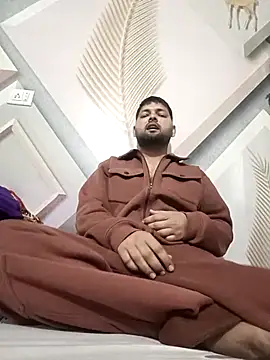 Pulkeet1433 online show from 02/13/26, 12:49