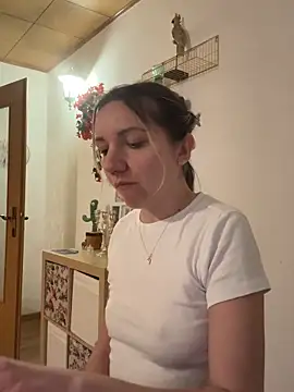 Snapshot of Marina_und_Jayden chatting on 02/22/26, 07:04 Marina und Jayden online show from 02/22/26, 07:04