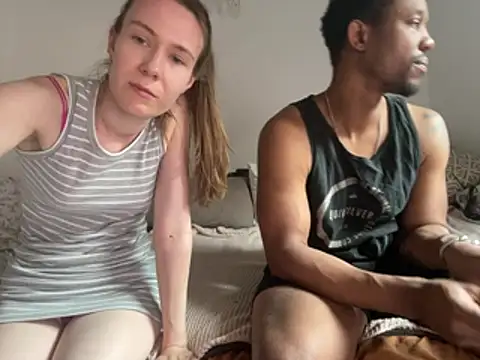 Snapshot of midnight_ballerina_ chatting on 07/14/26, 05:19 midnight ballerina online show from 07/14/26, 05:19