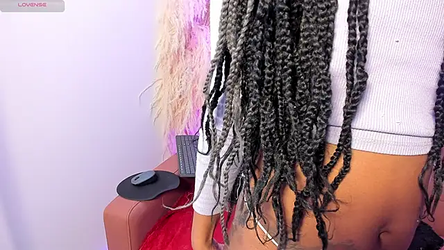 Pamela James  online show from 02/21/26, 02:19