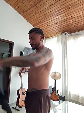 FrancoRossi  online show from 02/02/26, 06:29