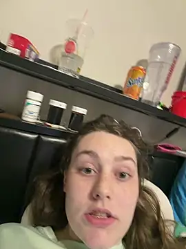 julia4thewin online show from 04/03/26, 01:45