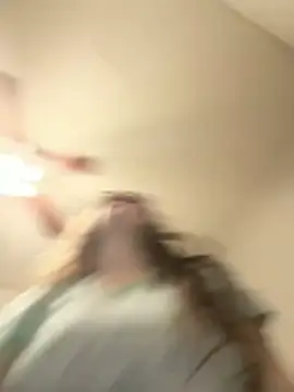 julia4thewin online show from 04/10/26, 02:07