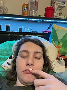 julia4thewin online show from 04/04/26, 01:12