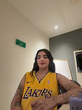 Abriil cutee online show from 03/27/26, 04:30