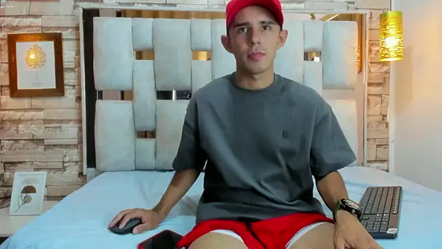 Lian Brown online show from 01/17/26, 07:28