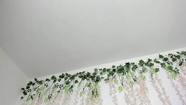 lizz lunna online show from 03/27/26, 10:11