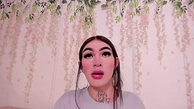 lizz lunna online show from 03/25/26, 10:19