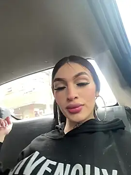 lizz lunna online show from 04/16/26, 07:47