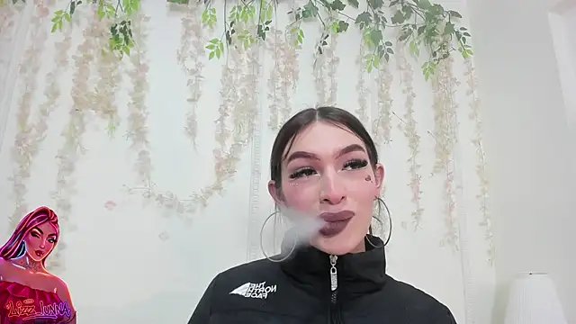 lizz lunna online show from 04/18/26, 12:13