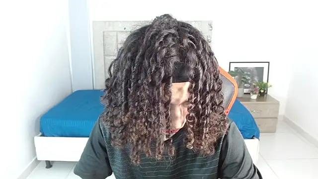 Axel fox77 online show from 02/06/26, 08:38