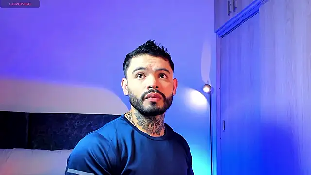 thiago ferrari  online show from 03/15/26, 09:11