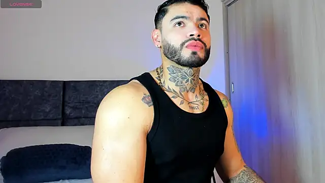 thiago ferrari  online show from 02/23/26, 10:54