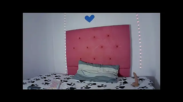 Mia Suarez7 online show from 02/11/26, 08:20