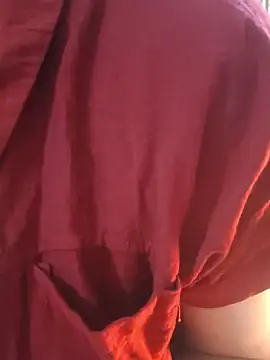 Myna 999 online show from 01/15/26, 02:04