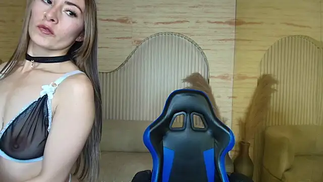 katalina r  online show from 05/21/26, 08:06