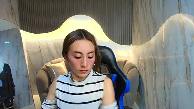 katalina r  online show from 02/12/26, 03:28