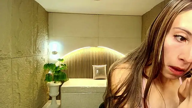 katalina r  online show from 03/27/26, 03:15